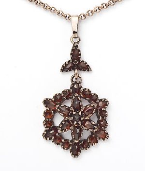 Goettgen Collier Kette mit Anhänger Granat 925