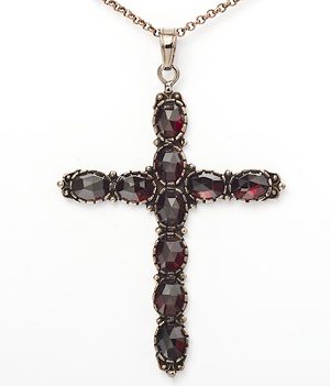 Goettgen Collier Kette mit Anhänger Granat Kreuz 925